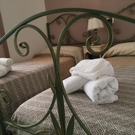 La Corte Del Re Borbone Bed & Breakfast Касерта Екстериор снимка